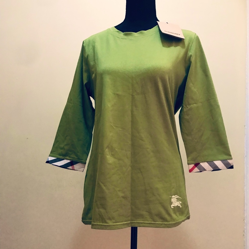 New Burberry top Size L